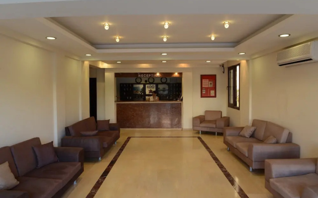 Ado Beach Hotel