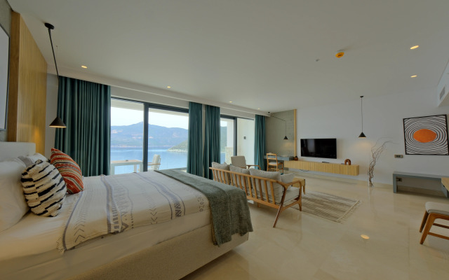 Lures Hotel