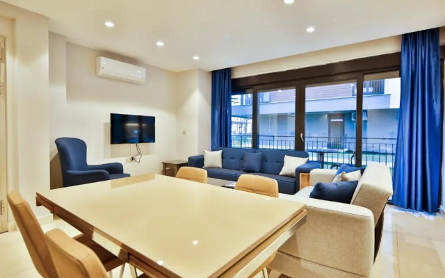 Отель Mene Suites