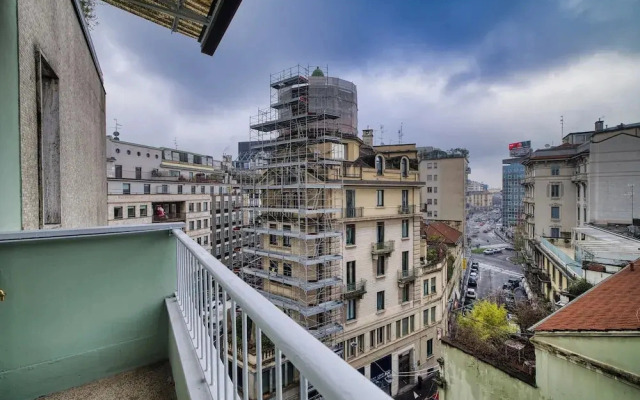 Two Flats Combined - Near Loreto Metro