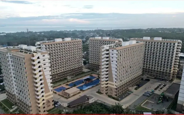 L L I Condotel