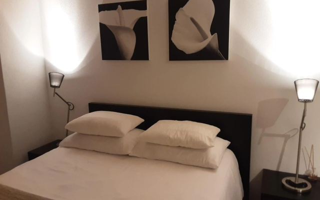 Dorf-Hotel "Apartments & Rooms"