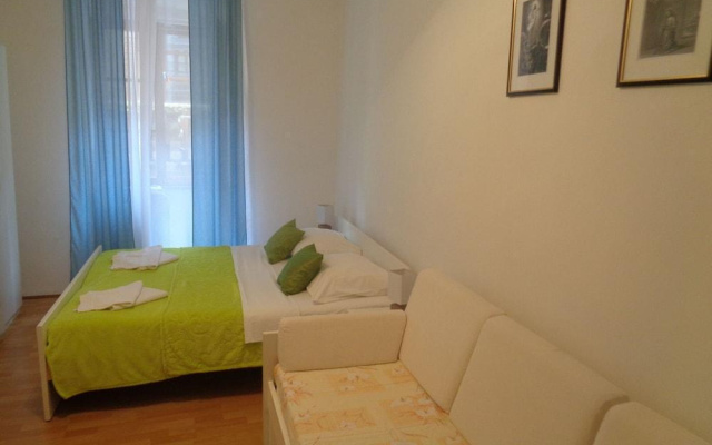 Apartment Complex Nino Rovinj