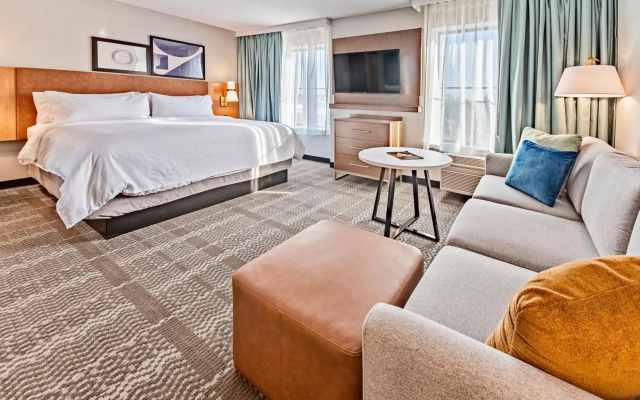 Staybridge Suites Cedar Rapids North by IHG