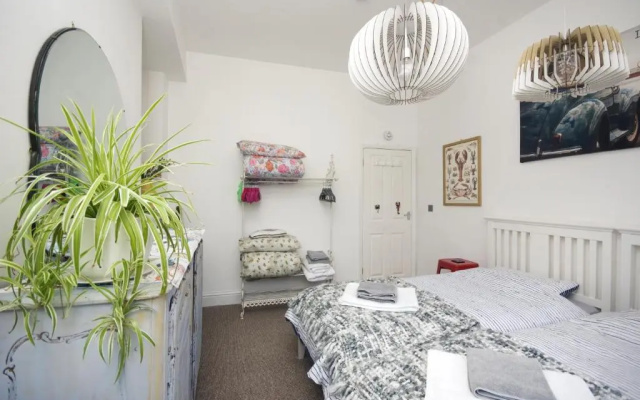 Enjoy Ventnor 1, Pier Street, Wightlink offer