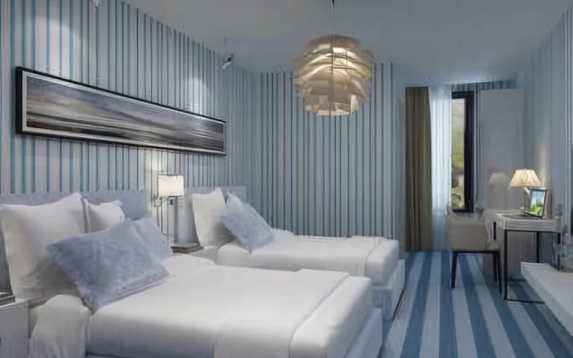 Zhuomei City Theme Hotel
