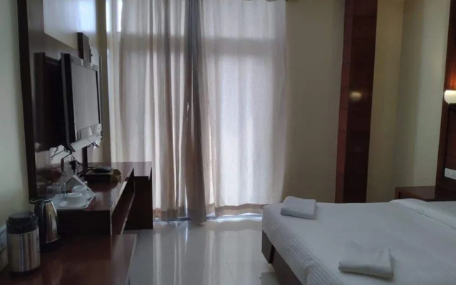 Hotel SJR