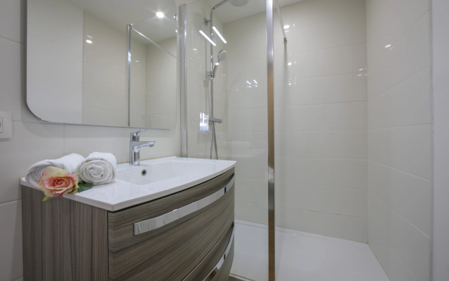 Residence de Lognan- Les Drus 12