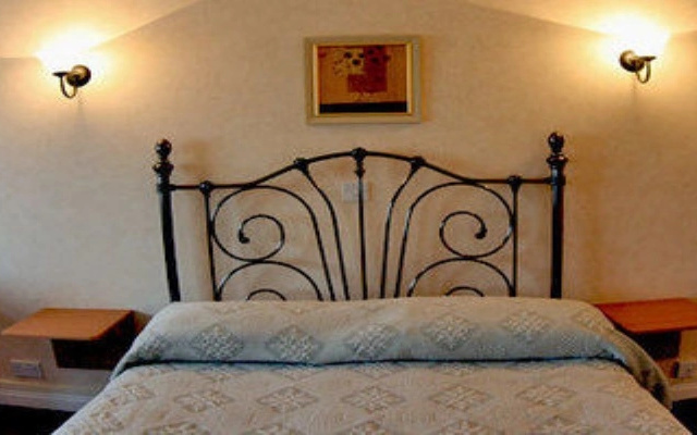 The Town & Country Lodge