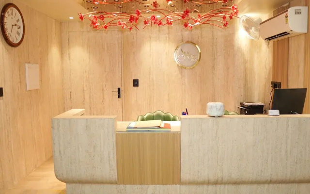 Hotel Aroma Inn