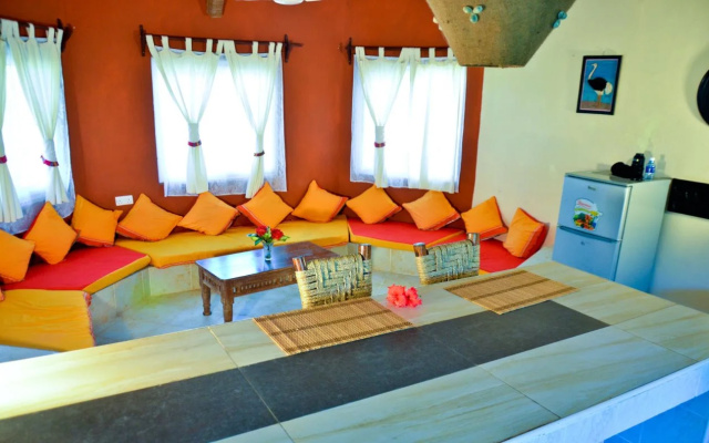 HillPark Hotel - Tiwi Beach