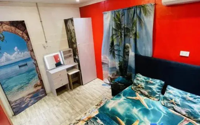 Tropical Getaway in Nadi Town with Smart Home