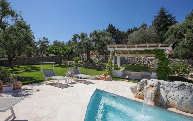 TD Trulli di Bouganville w/ Large Amazing Pool