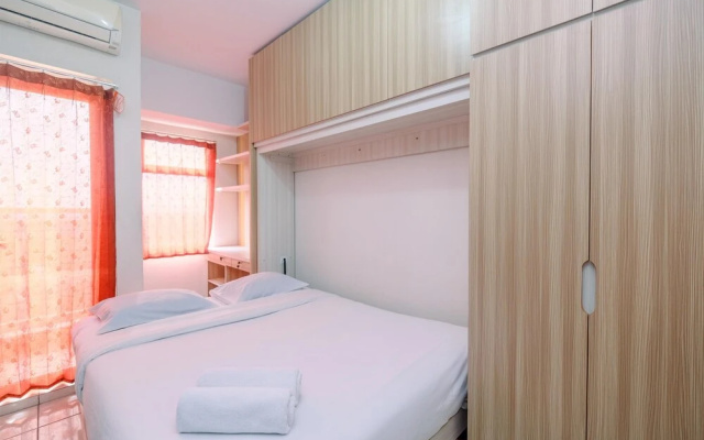 Simple and Comfy Studio at Springlake Summarecon Bekasi Apartment