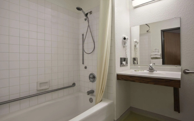 Super 8 by Wyndham Arcata