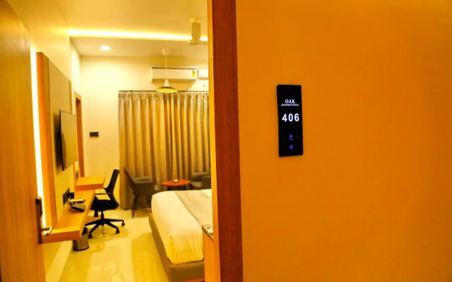 Oak Business Hotel