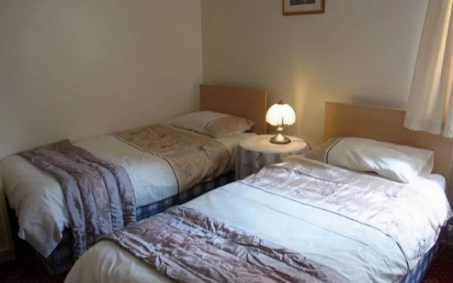 Woodgrove Lodge