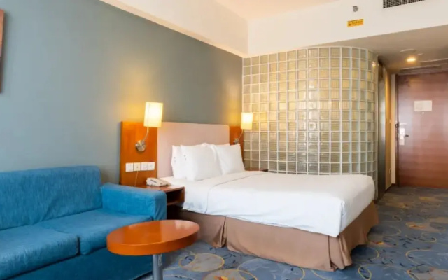 Holiday Inn Express Tianjin Binhai