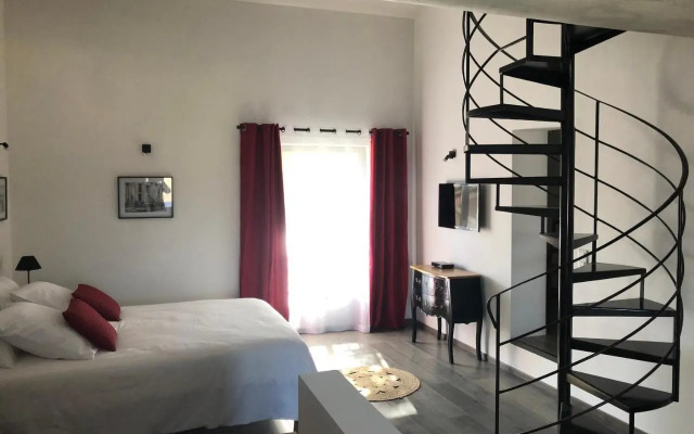 B&B dans Mas en pierres