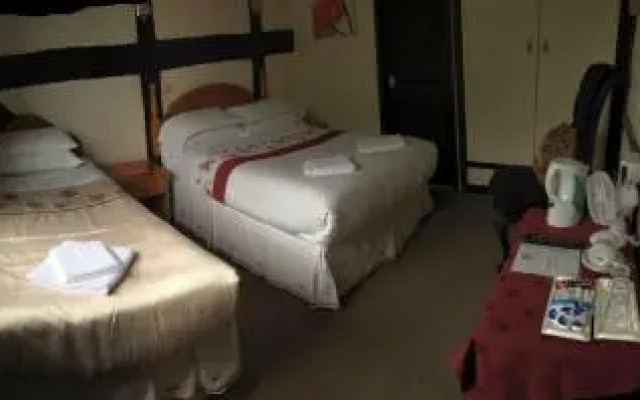 The Tudor House Hotel
