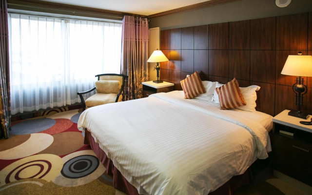 LA Crystal Hotel - Los Angeles Area