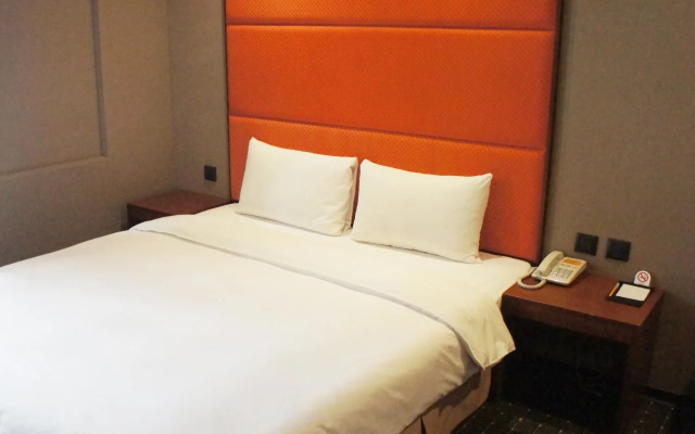 Orange Hotel - Guanqian, Taipei