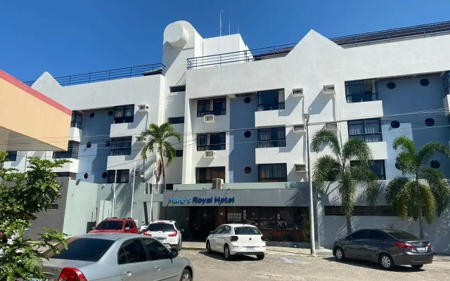 Manos Royal Hotel