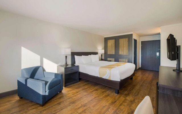 Quality Inn & Suites Castle Rock SW Denver