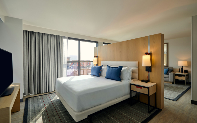 Live by Loews - St.Louis