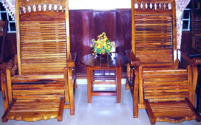 Tom & Jerry Hostel