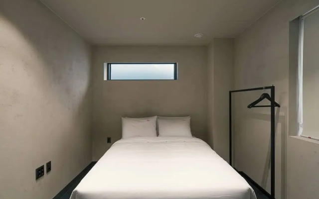 Hlow Busan Hotel