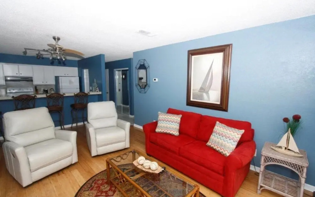 Tradewinds Condominiums #33 by Destin Getaways