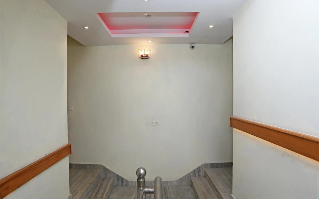 Collection O 36858 Bartwal Guest House