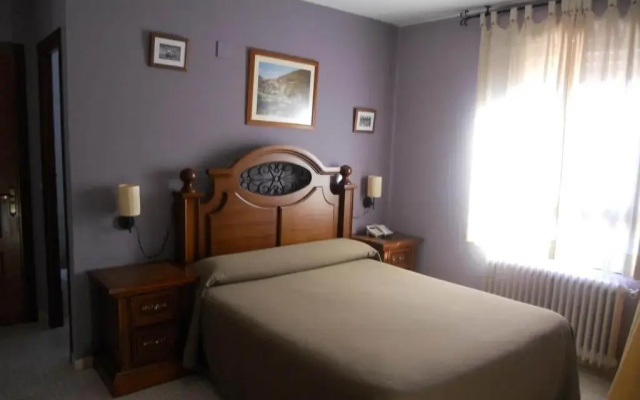 Hotel El Puente