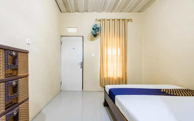 Hotel O Kencana Homestay Syariah Near Masjid AL-BAROKAH Kanyuran
