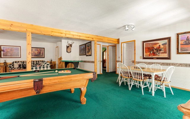 Laureens Americana Hideaway