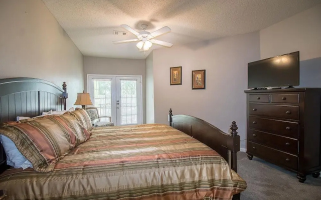 Villas at Legacy