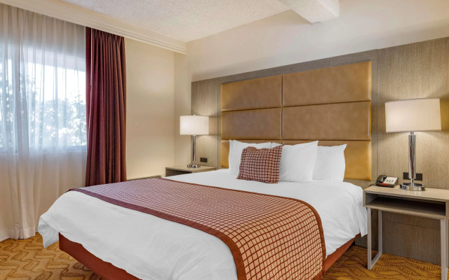 Best Western Plus Thousand Oaks Inn