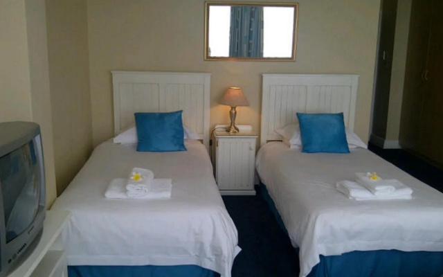 The Russel Hotel