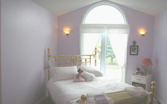 Twin Lakes Retreat Bed and Breakfast