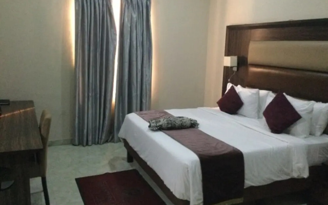 Golden Tulip Grand Palazzo Hotel