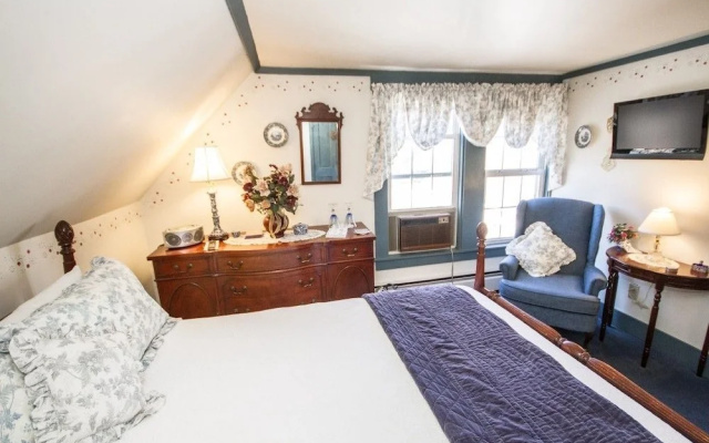 Rosewood Country Inn