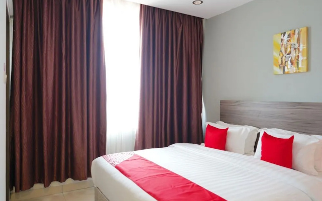 Oyo 43987 Season Inn