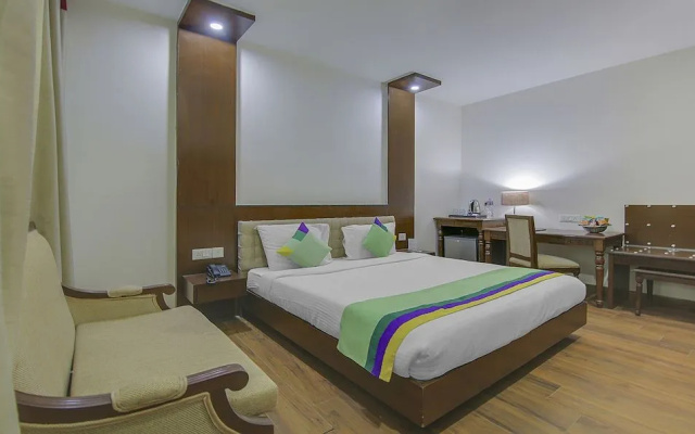 Treebo Trend Hotel Heaven