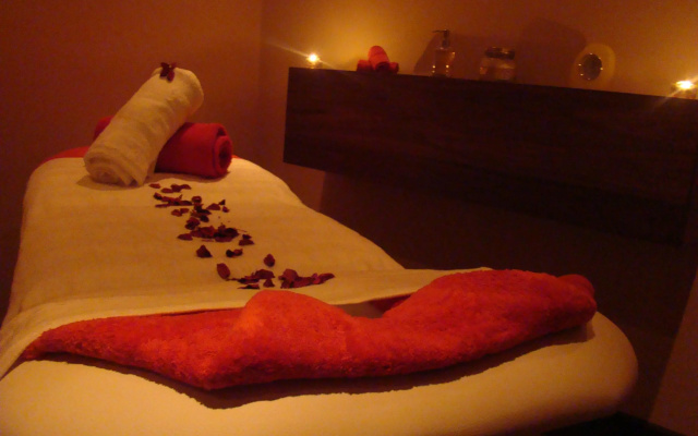 AX Sunny Coast Resort & Spa