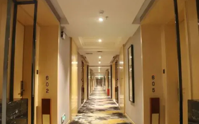Amber Theme Hotel