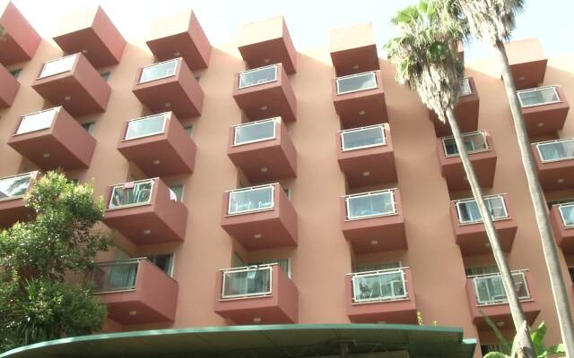 OLA Hotel Maioris - All inclusive вид на фасад
