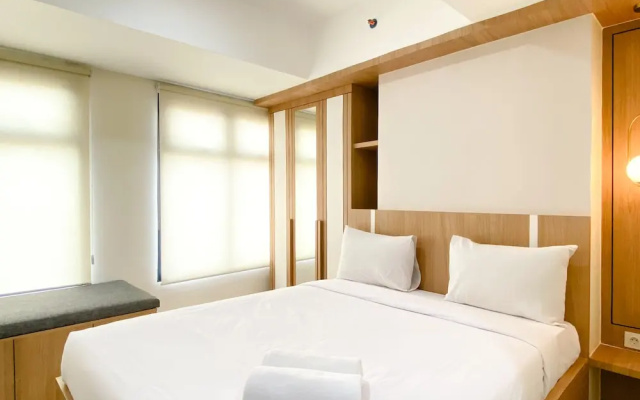 Minimalist And Strategic Studio At Pollux Chadstone Apartment