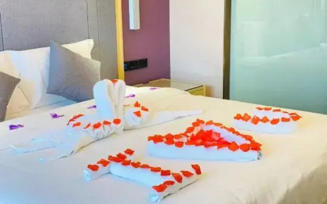 Lavande Hotel (Dongguan Shijie Jiarong Shopping Plaza)