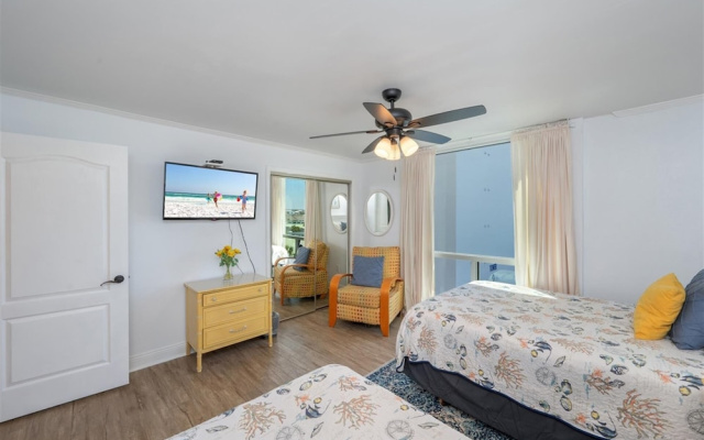 Shoreline Towers 3061 3 Bedroom Condo